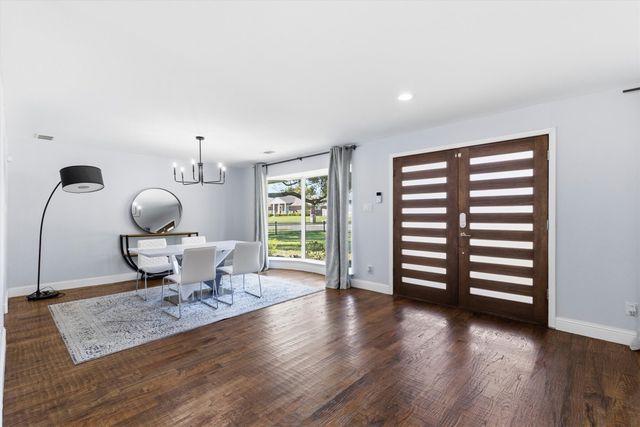 7724 Meadowhaven Drive, Dallas, TX 75254