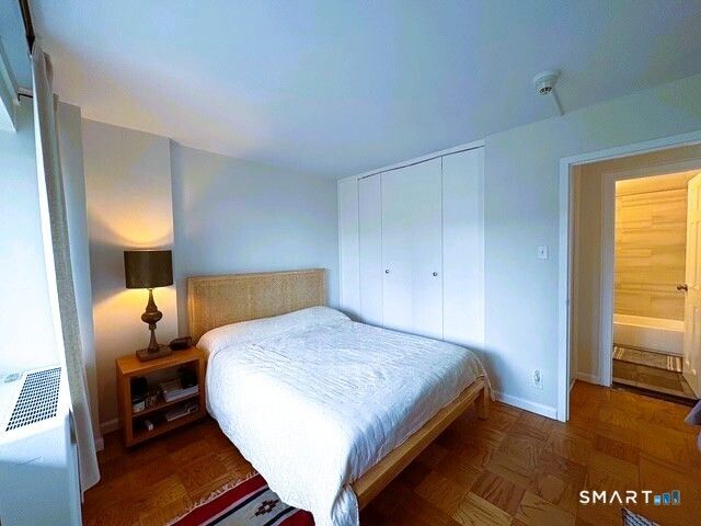 100 York Street 7E, New Haven, CT 06511