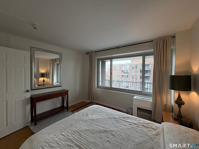 100 York Street 7E, New Haven, CT 06511