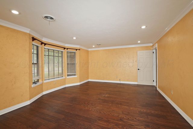 62 HUNSLEY HILLS Boulevard, Canyon, TX 79015