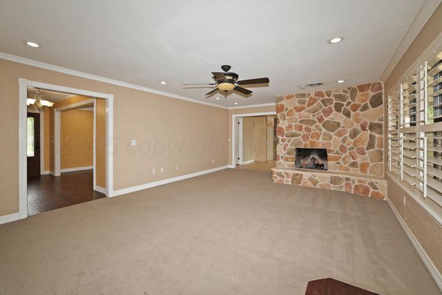 62 HUNSLEY HILLS Boulevard, Canyon, TX 79015