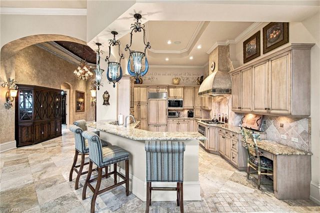 14850 Bellezza LN, Naples, FL 34110