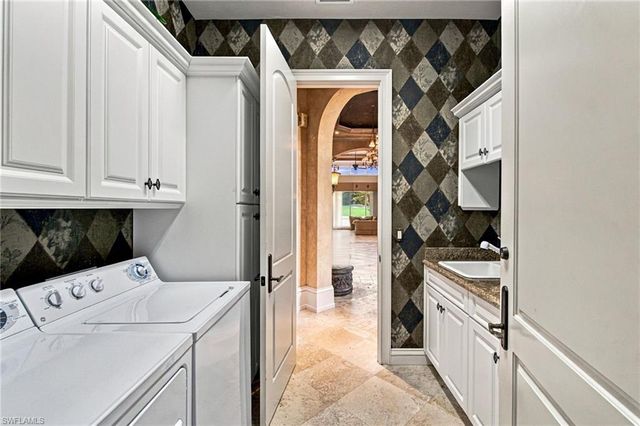 14850 Bellezza LN, Naples, FL 34110