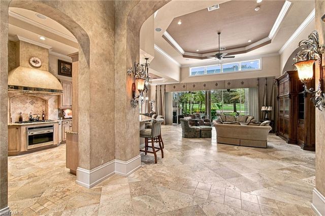 14850 Bellezza LN, Naples, FL 34110