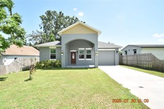 4101 E COMANCHE AVENUE 1/2, Tampa, FL 33610
