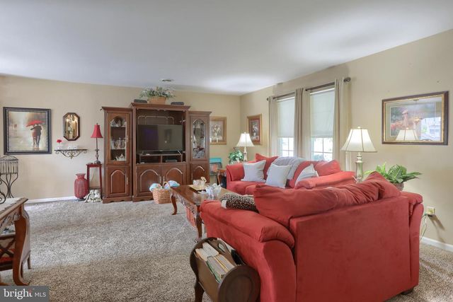 1345 OLD HICKORY LN, Lebanon, PA 17046