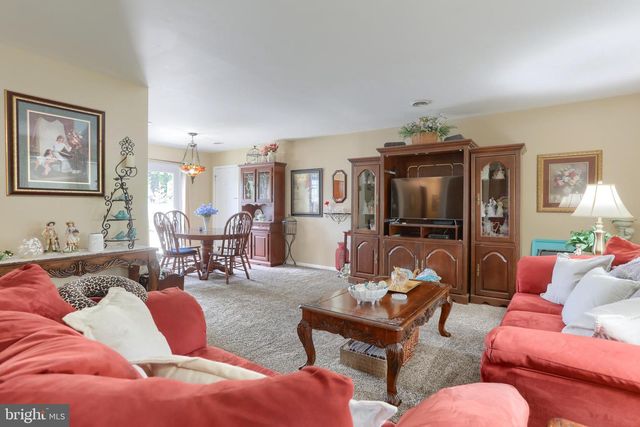 1345 OLD HICKORY LN, Lebanon, PA 17046