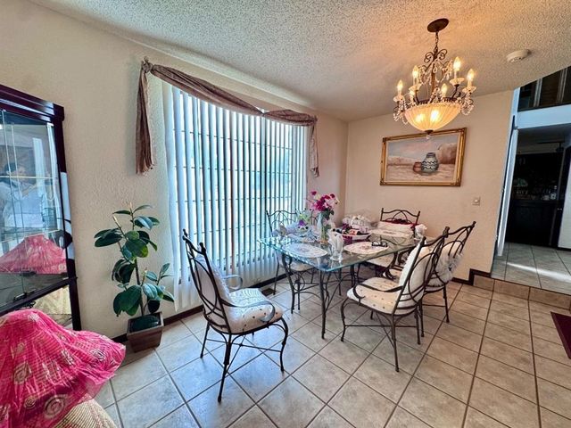 2825 Tealwood Drive, Oklahoma City, OK 73120