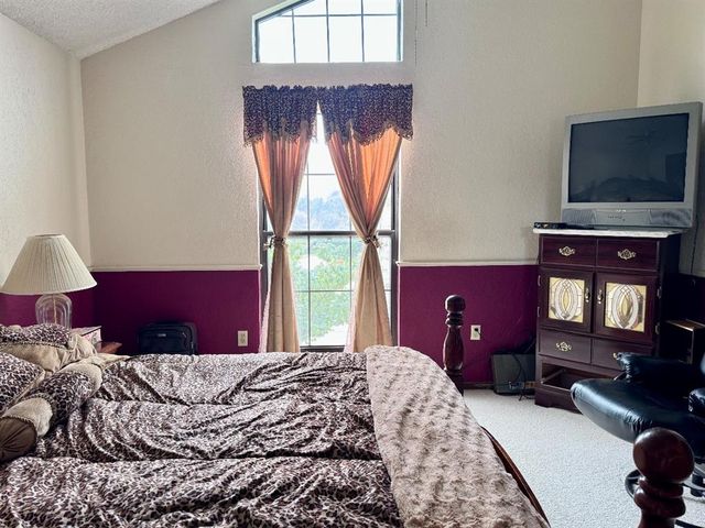 2825 Tealwood Drive, Oklahoma City, OK 73120