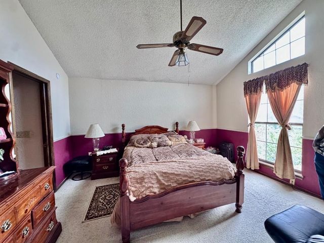 2825 Tealwood Drive, Oklahoma City, OK 73120