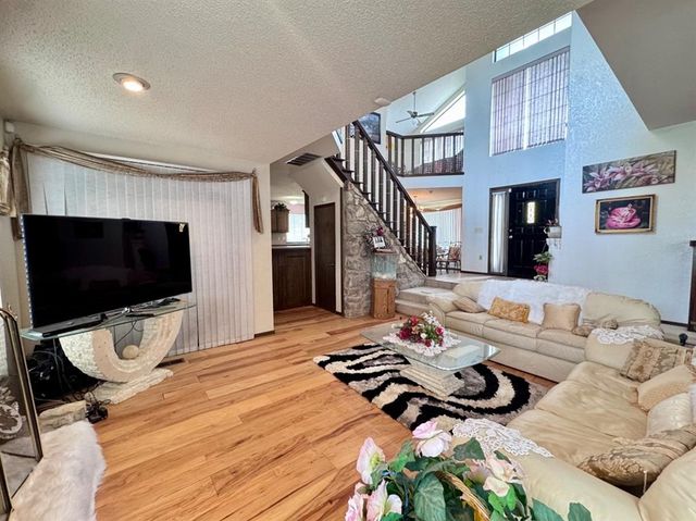 2825 Tealwood Drive, Oklahoma City, OK 73120