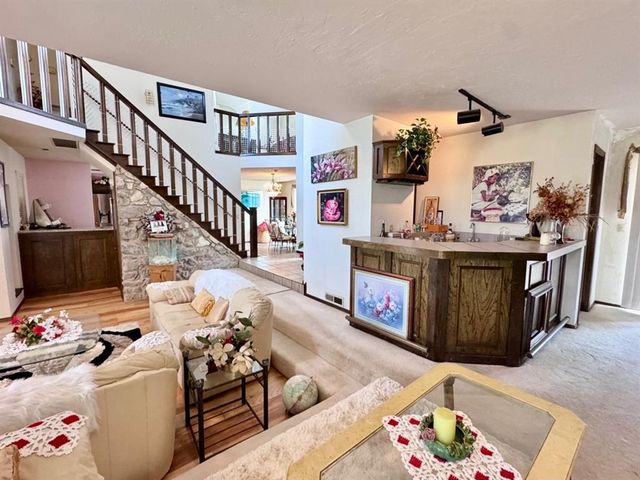 2825 Tealwood Drive, Oklahoma City, OK 73120