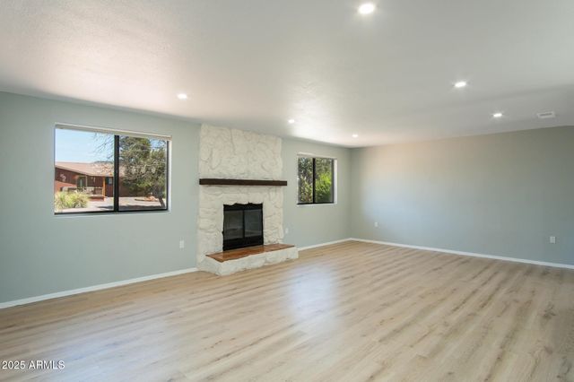 135 COCHISE Drive, Sedona, AZ 86351