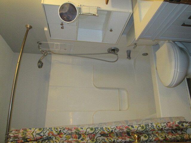 417 Loves Court, Loves Park, IL 61111