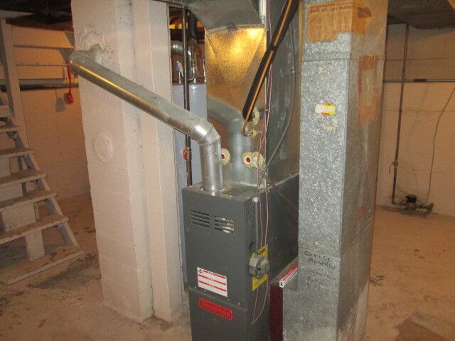 417 Loves Court, Loves Park, IL 61111