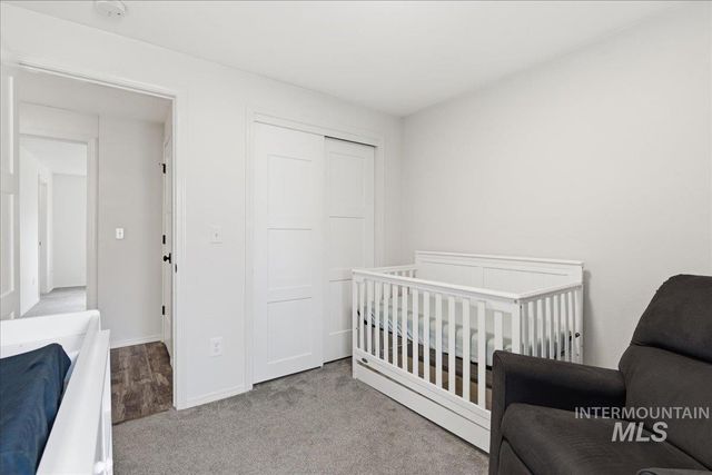 8015 W Whittaker St, Boise, ID 83714