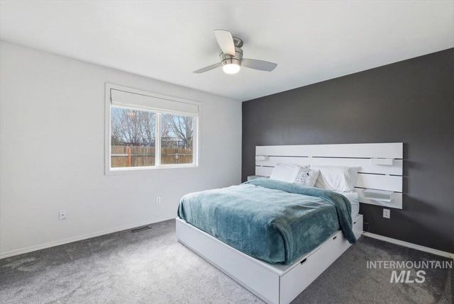 8015 W Whittaker St, Boise, ID 83714