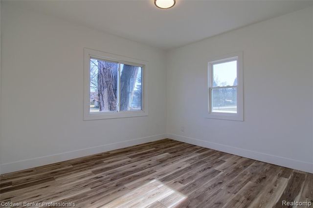 10652 Mortenview Drive, Taylor, MI 48180