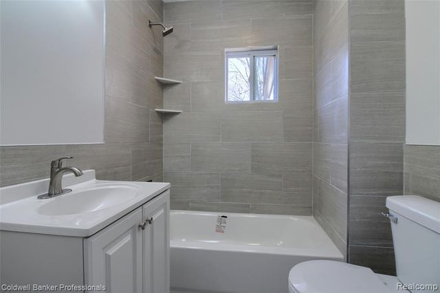 10652 Mortenview Drive, Taylor, MI 48180