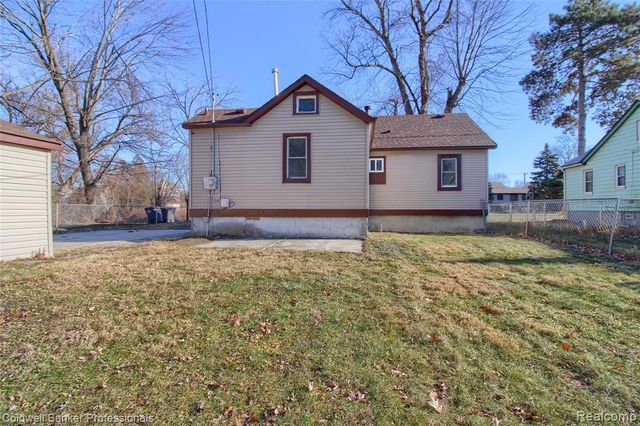 10652 Mortenview Drive, Taylor, MI 48180