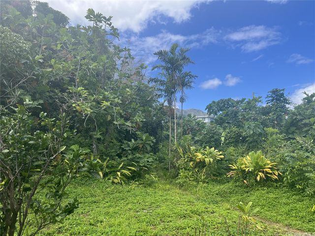 47-427 Ahuimanu Place, Kaneohe, HI 96744