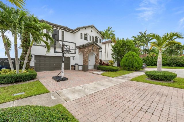 16125 SW 65th Lane, Miami, FL 33193
