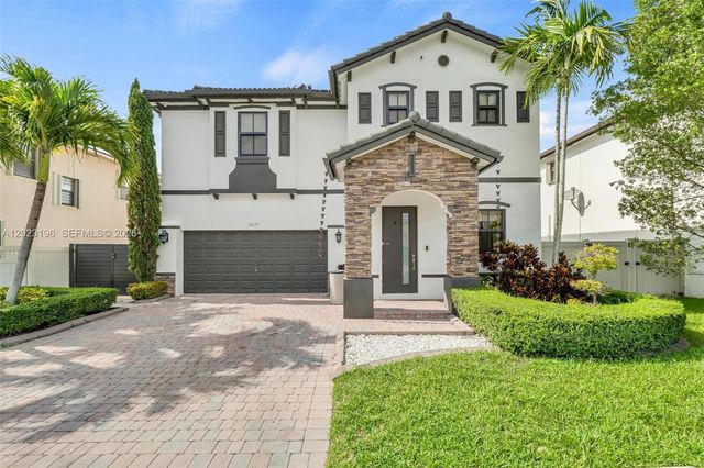 16125 SW 65th Lane, Miami, FL 33193