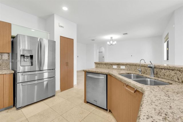 16125 SW 65th Lane, Miami, FL 33193