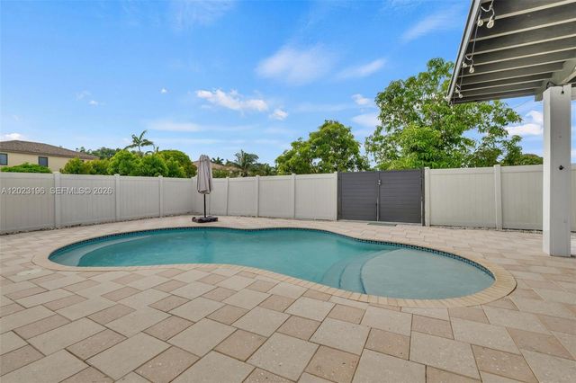 16125 SW 65th Lane, Miami, FL 33193