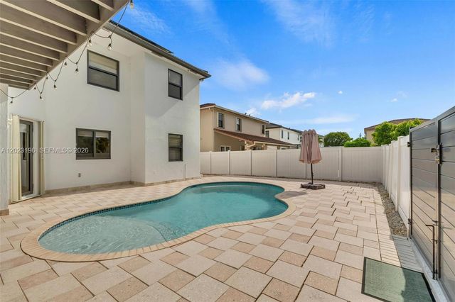 16125 SW 65th Lane, Miami, FL 33193