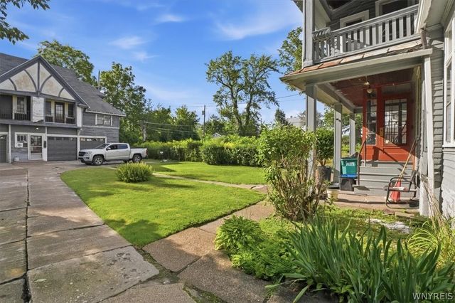 86 West Parade Avenue, Buffalo, NY 14208