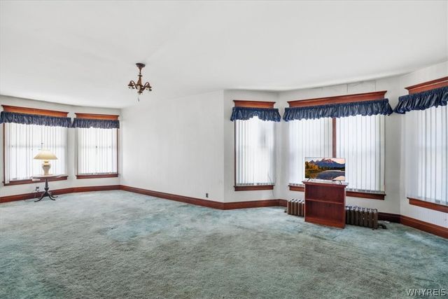 86 West Parade Avenue, Buffalo, NY 14208