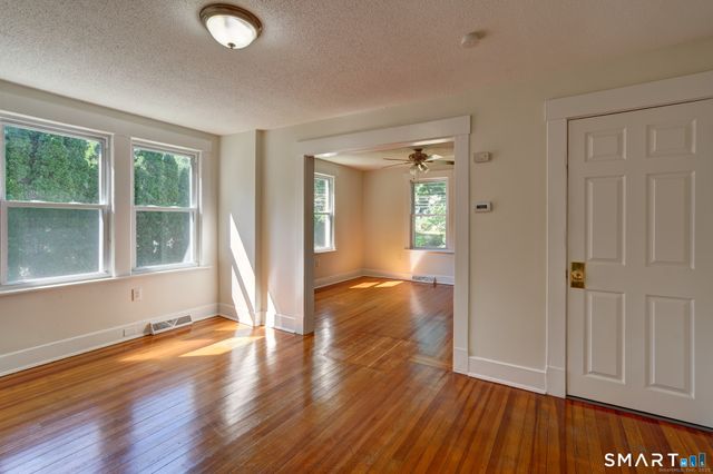 12 Addison Road, Glastonbury, CT 06033