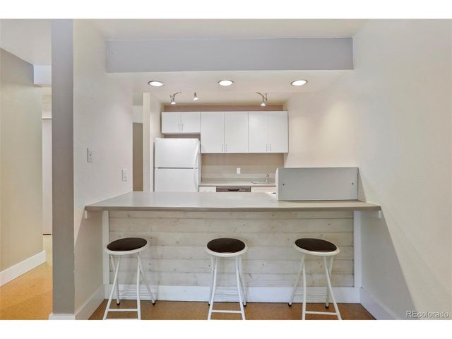 2707 Valmont Rd 211B, Boulder, CO 80304