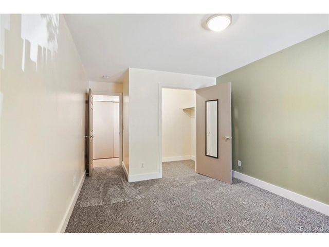 2707 Valmont Rd 211B, Boulder, CO 80304