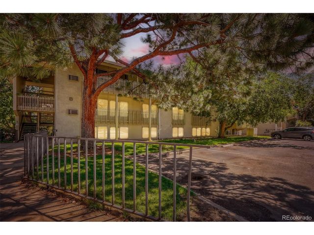 2707 Valmont Rd 211B, Boulder, CO 80304