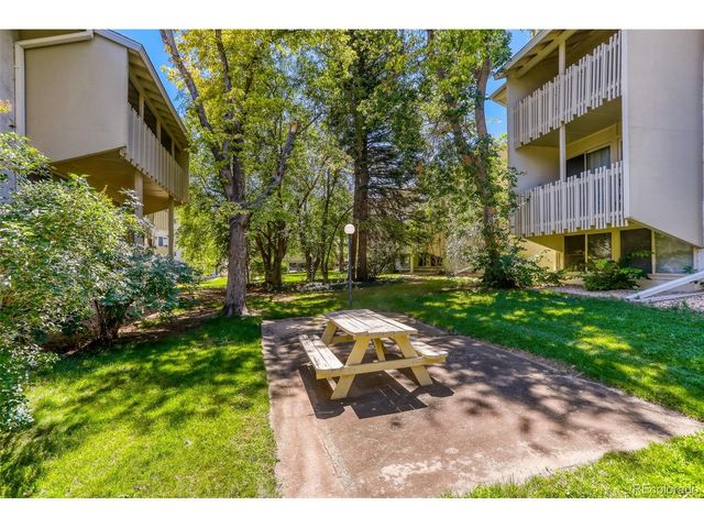 2707 Valmont Rd 211B, Boulder, CO 80304