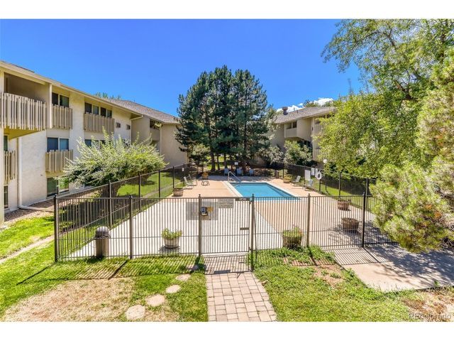 2707 Valmont Rd 211B, Boulder, CO 80304