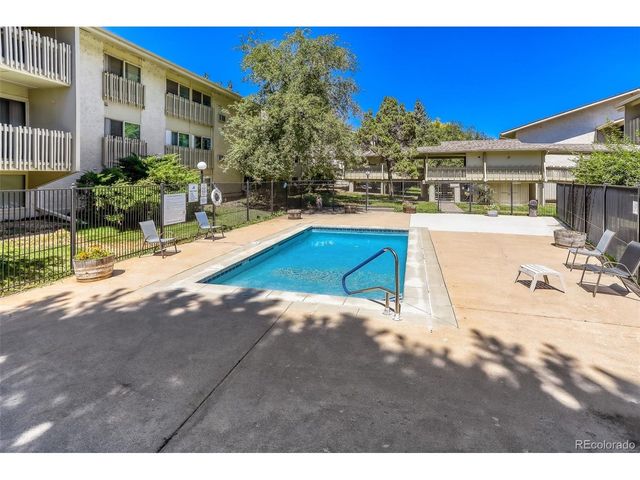 2707 Valmont Rd 211B, Boulder, CO 80304