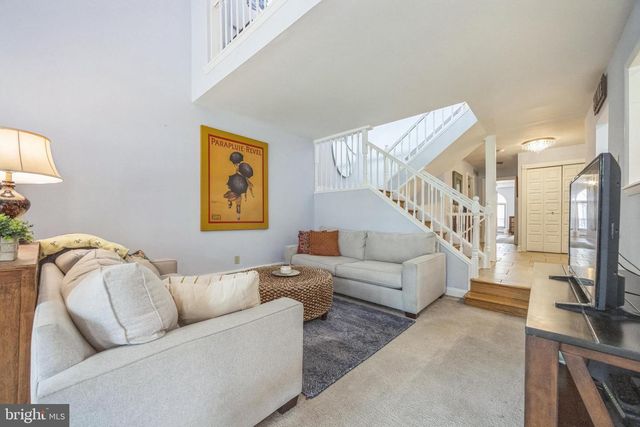 42 CENTURA, Cherry Hill, NJ 08003