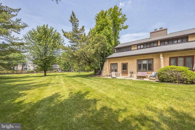 42 CENTURA, Cherry Hill, NJ 08003