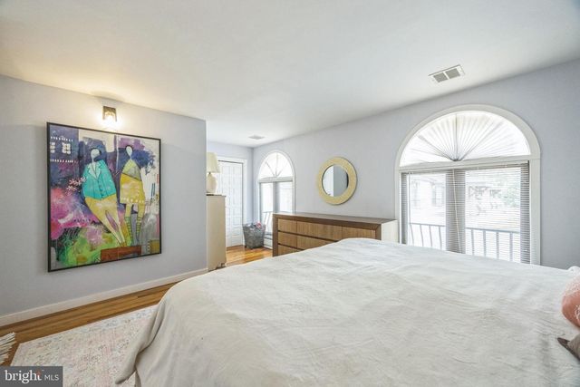 42 CENTURA, Cherry Hill, NJ 08003