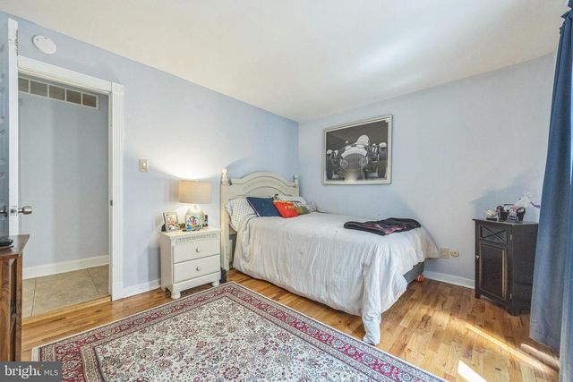 42 CENTURA, Cherry Hill, NJ 08003