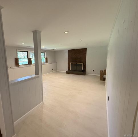 58 Quakerbridge Road, Ossining, NY 10562