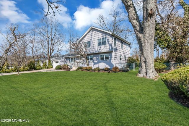 485 Freehold Street, Oakhurst, NJ 07755