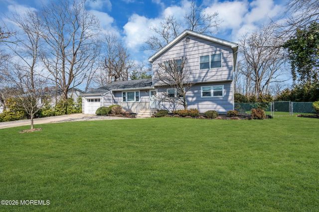 485 Freehold Street, Oakhurst, NJ 07755