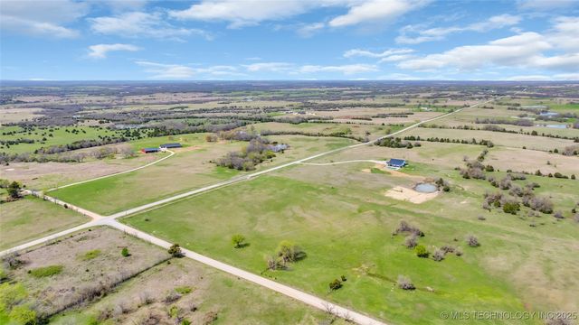 3894 Red Oak, Sulphur, OK 73086