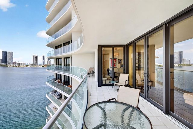 2800 Island Blvd 1005, Aventura, FL 33160