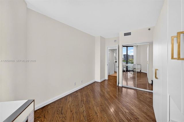 2800 Island Blvd 1005, Aventura, FL 33160
