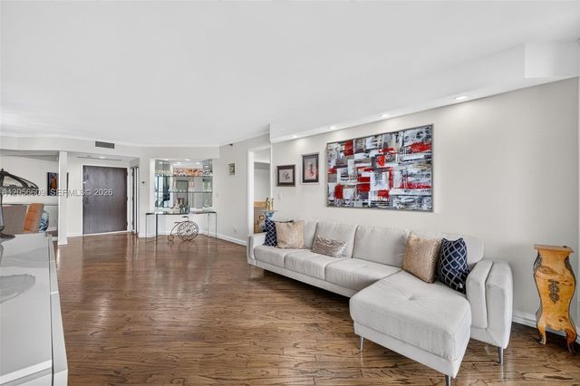 2800 Island Blvd 1005, Aventura, FL 33160
